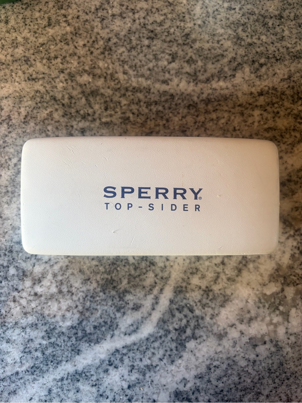 Sperry Top-Sider White large sunglasses Eyewear glasses Case travel